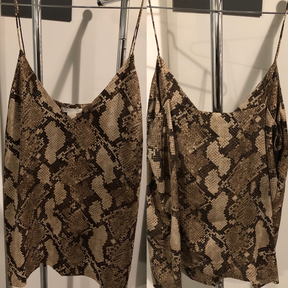 BUNDLE: 2 H&M Tops - Picture 2 of 5
